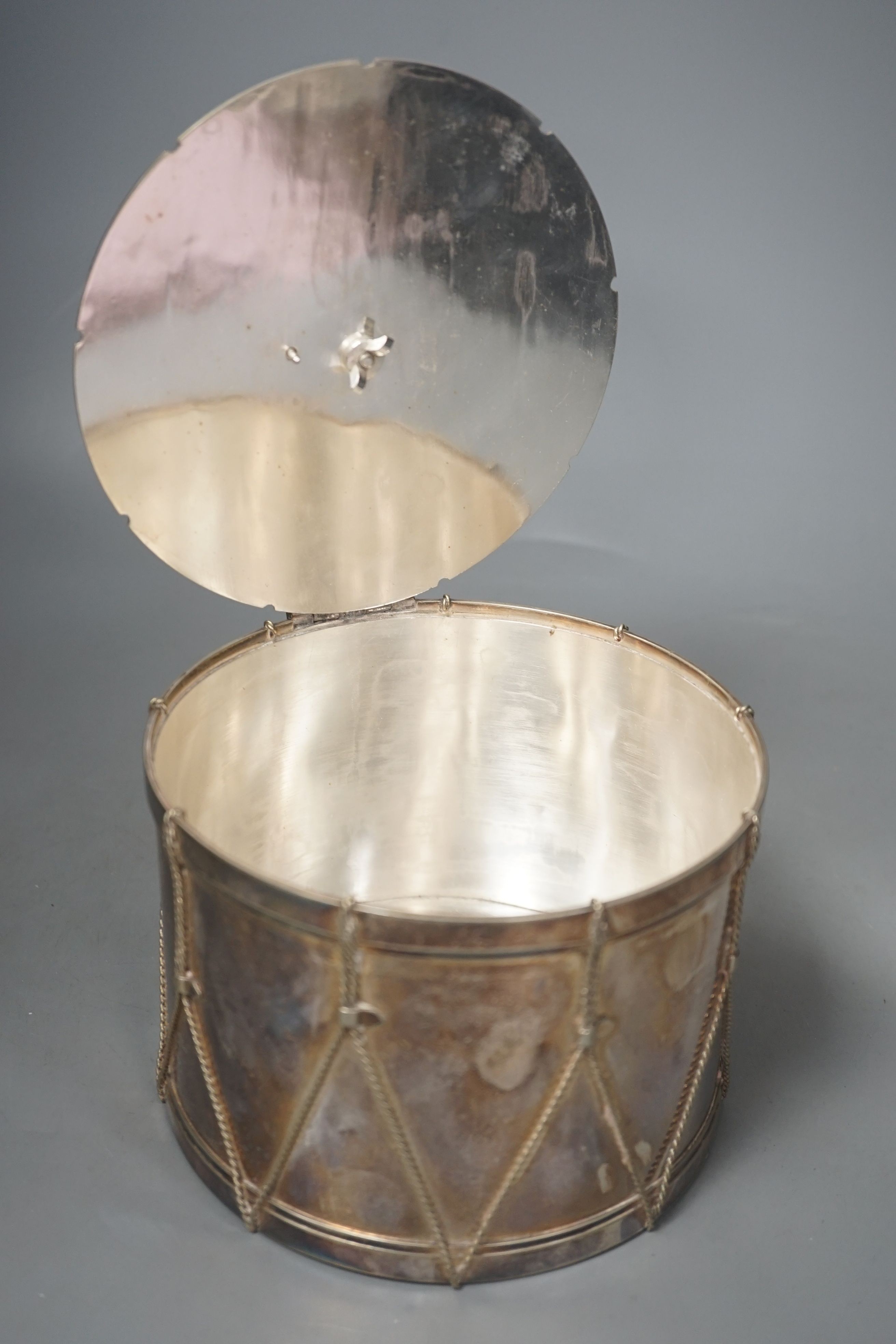 A late 19th century silver-plated box modelled as a military drum, diameter 15.5cm